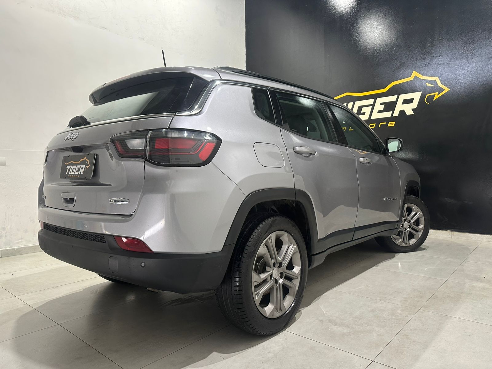 WhatsApp Image 2025-12-18 at 11.22.55 (1)