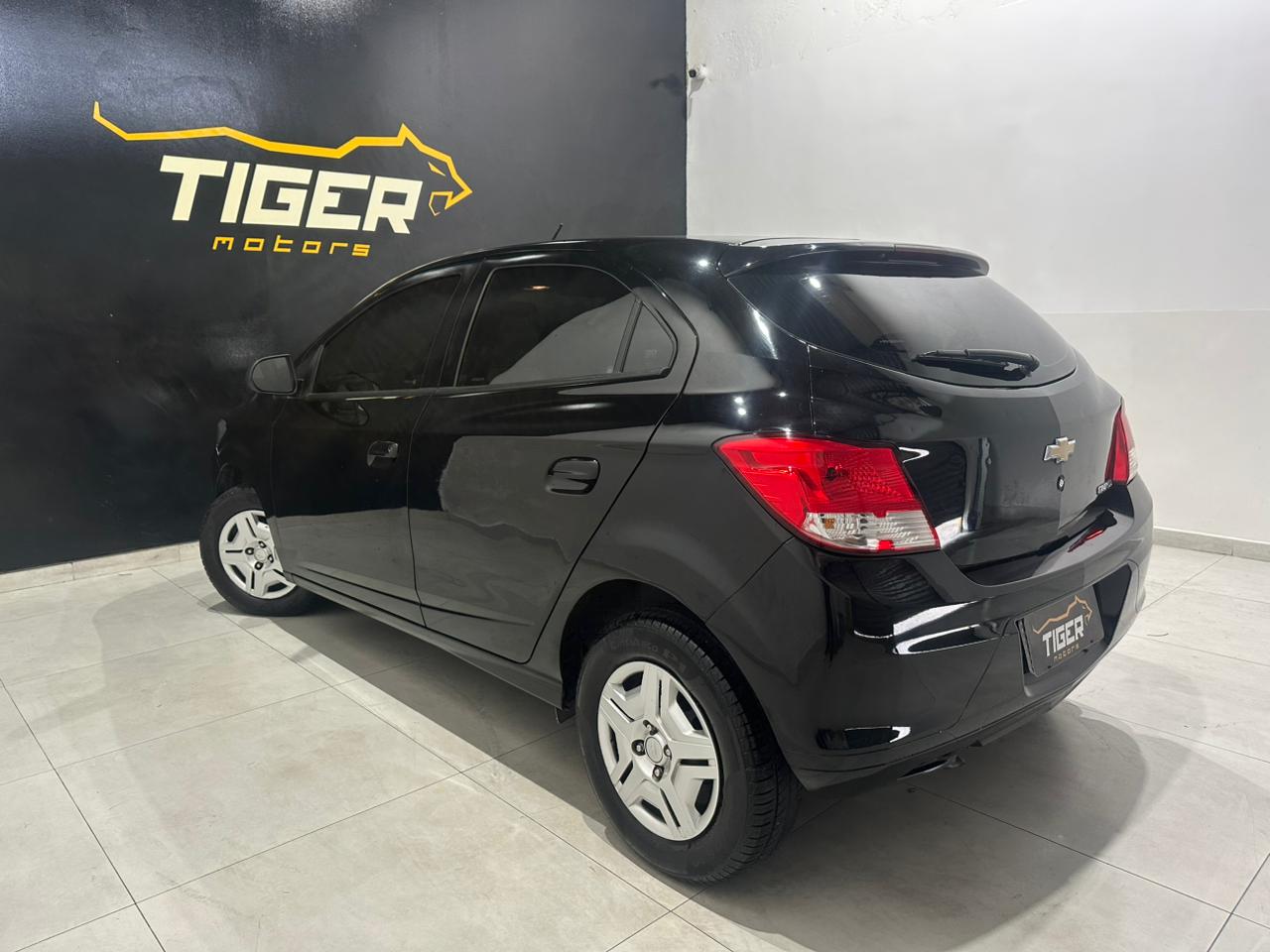 WhatsApp Image 2025-12-19 at 13.33.15 (1)