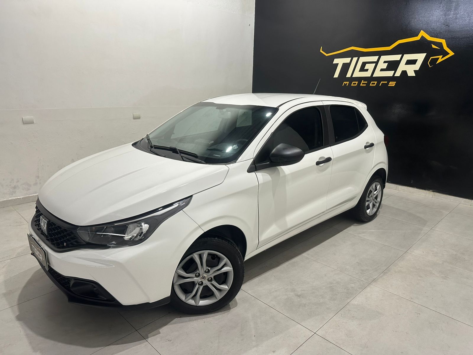 WhatsApp Image 2025-12-19 at 14.18.36 (1)