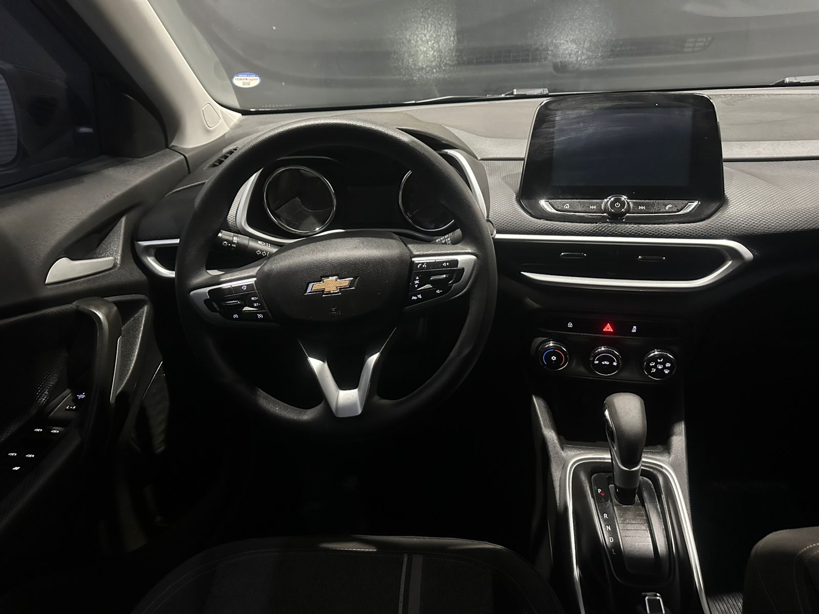 WhatsApp Image 2025-12-19 at 18.12.14