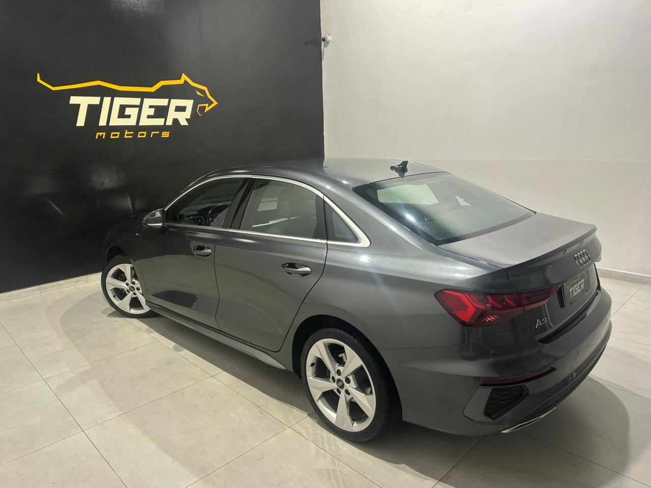 WhatsApp Image 2025-12-19 at 18.13.56