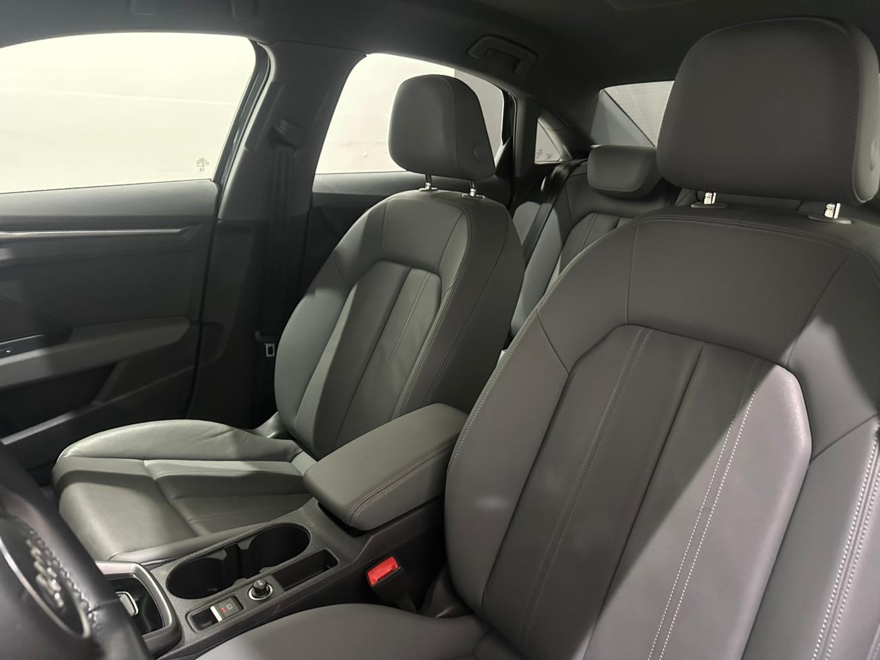 WhatsApp Image 2025-12-19 at 18.14.05