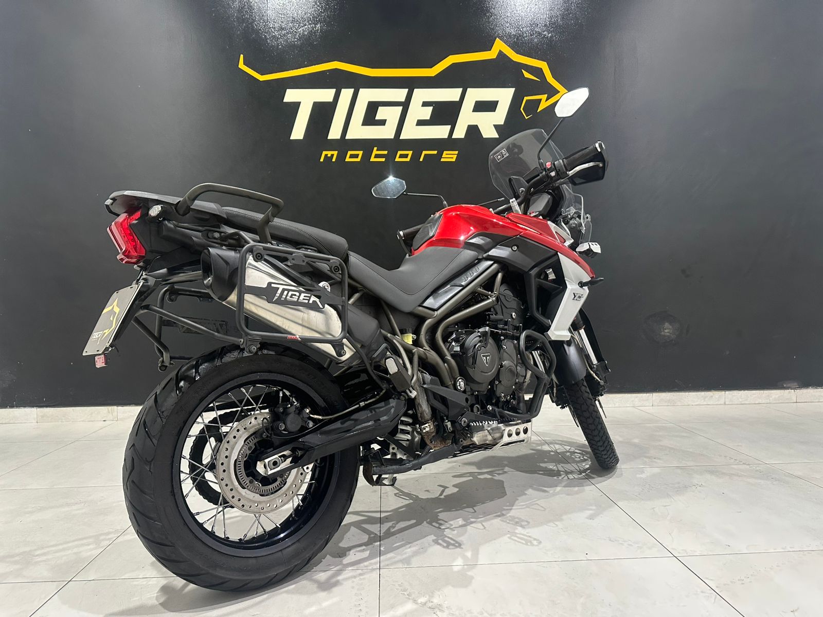 WhatsApp Image 2025-12-19 at 18.34.31 (2)