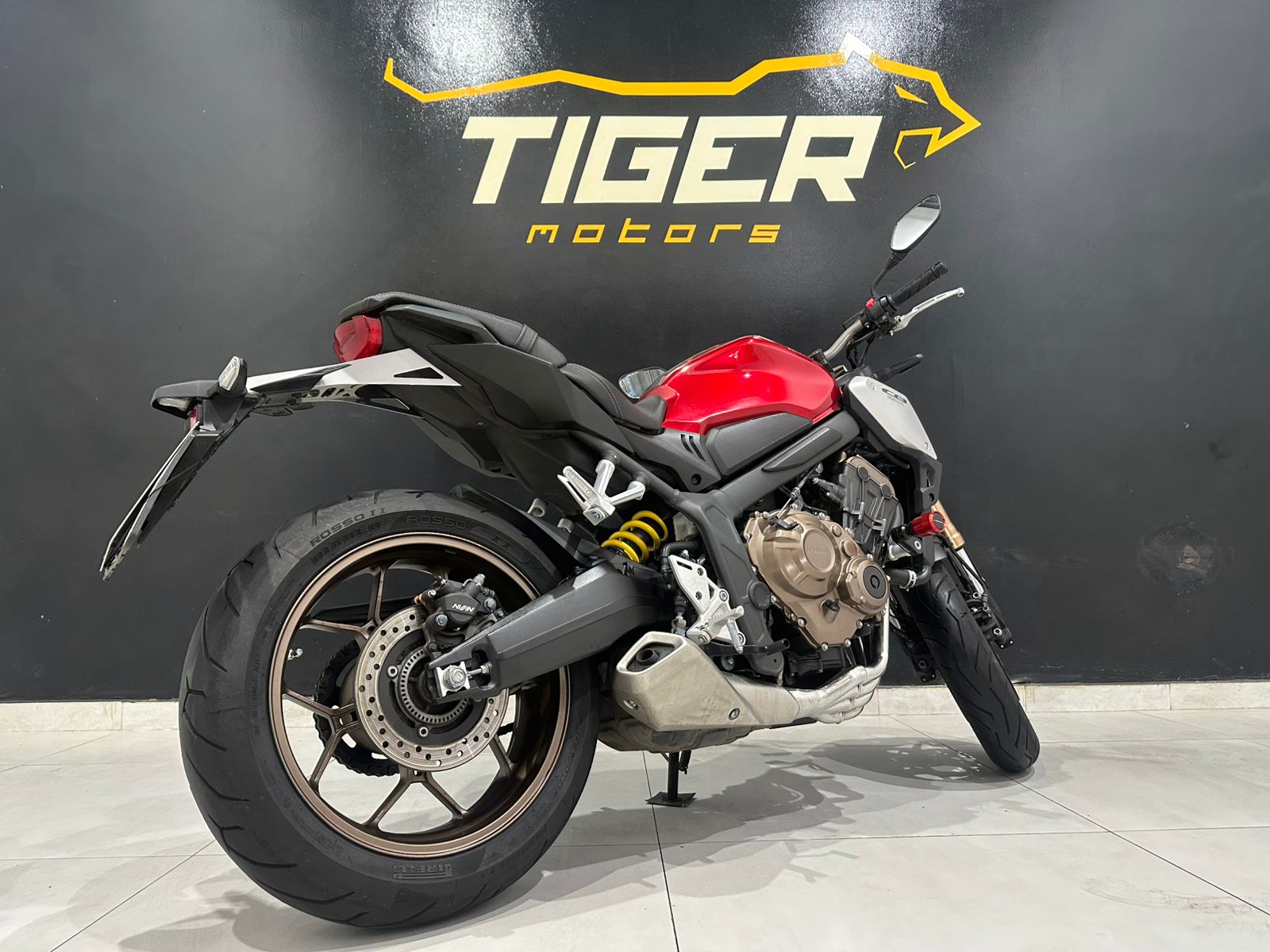 WhatsApp Image 2025-12-22 at 13.23.00 (1)