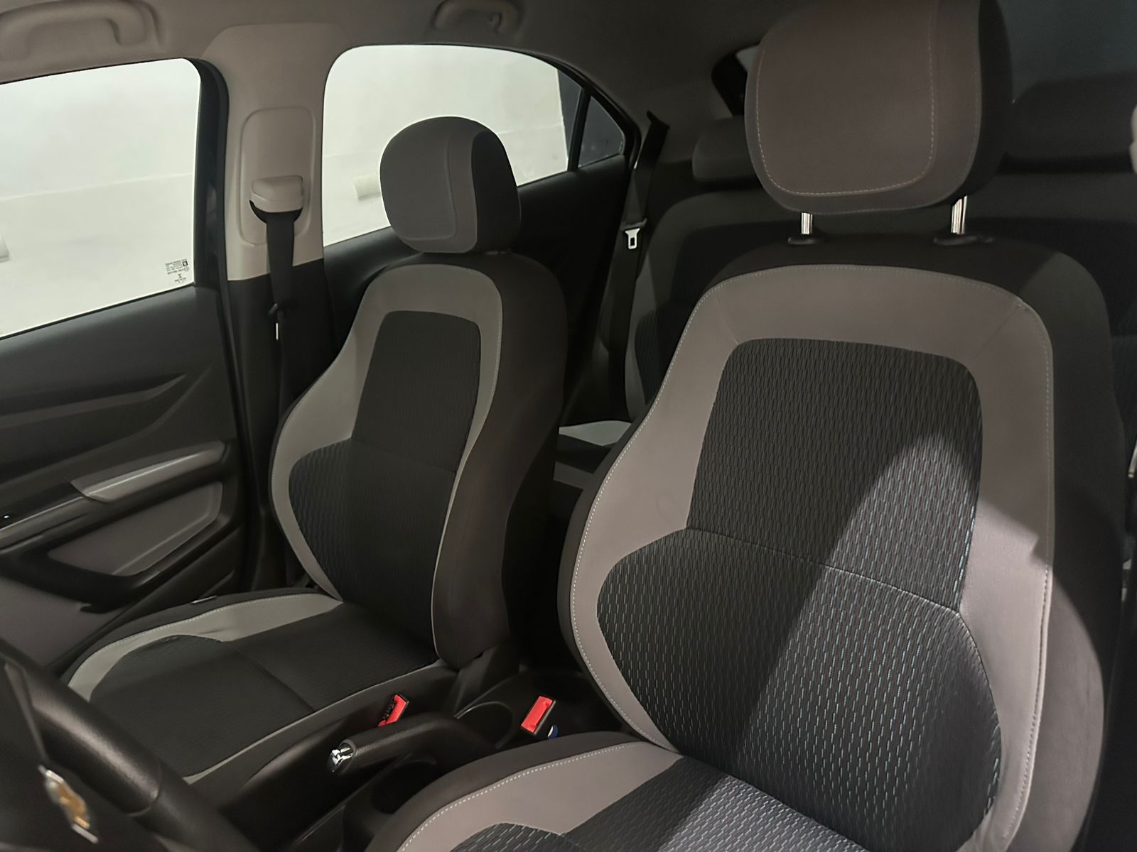 WhatsApp Image 2026-01-08 at 10.56.20 (3)