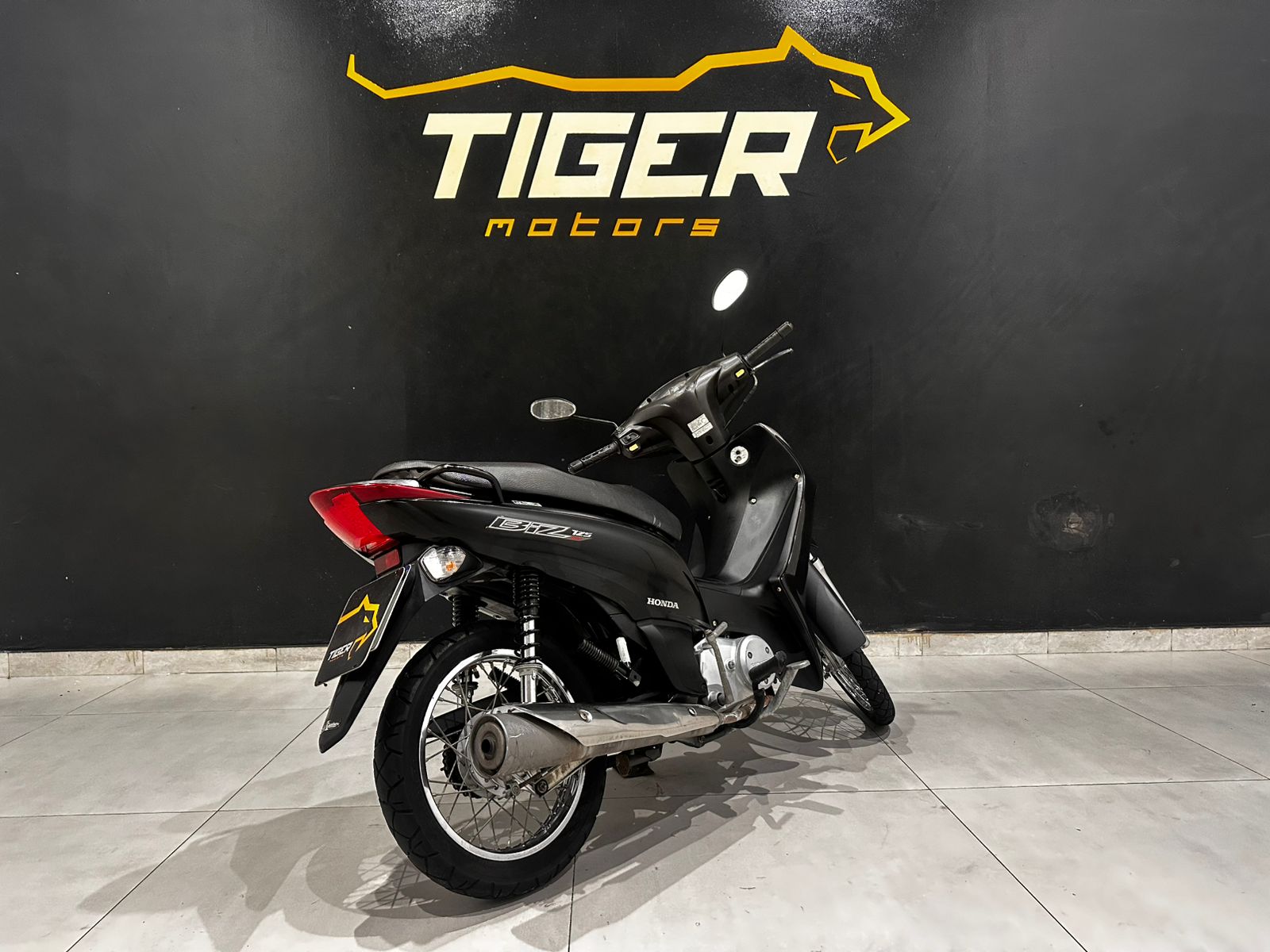 WhatsApp Image 2026-02-11 at 16.22.01 (1)