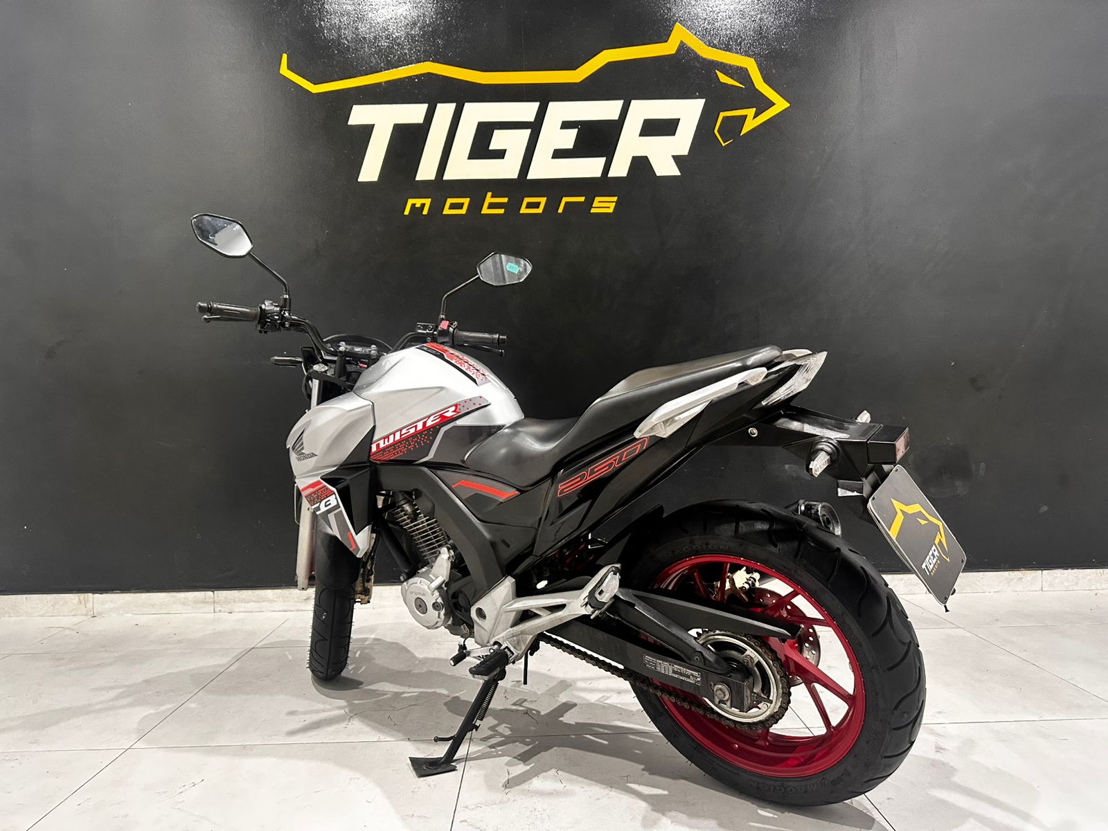 WhatsApp Image 2026-03-20 at 18.10.29