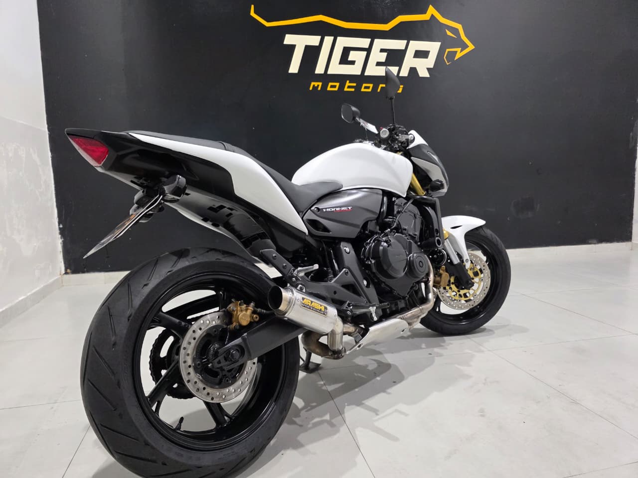 WhatsApp Image 2026-04-01 at 08.43.02