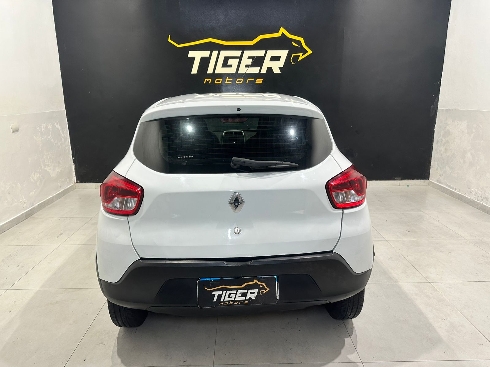 WhatsApp Image 2026-04-03 at 09.22.43 (1)