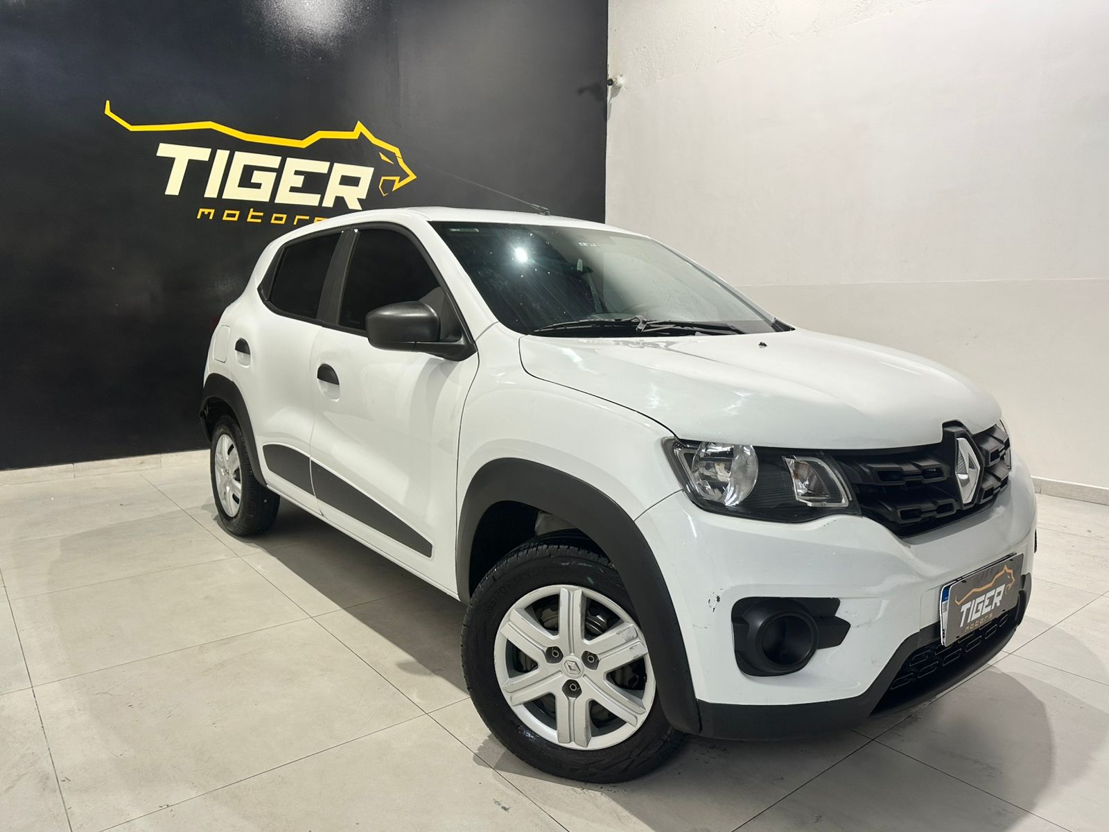 WhatsApp Image 2026-04-03 at 09.22.47