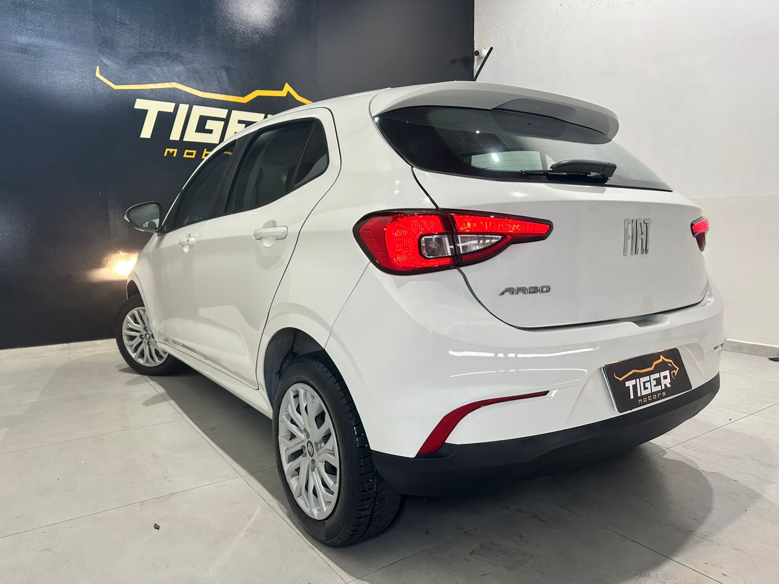 WhatsApp Image 2026-04-03 at 09.24.46 (2)