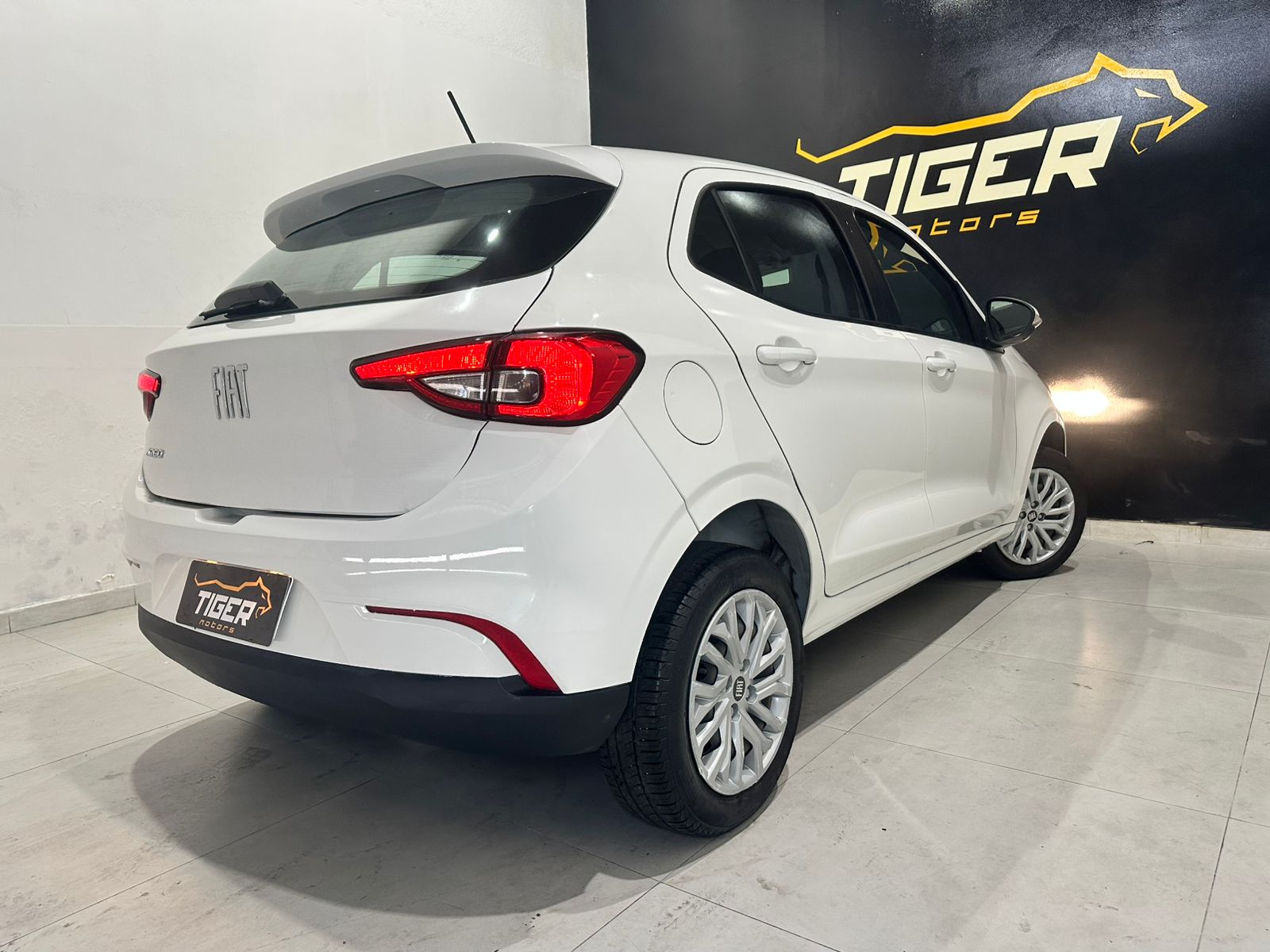 WhatsApp Image 2026-04-03 at 09.24.47 (1)