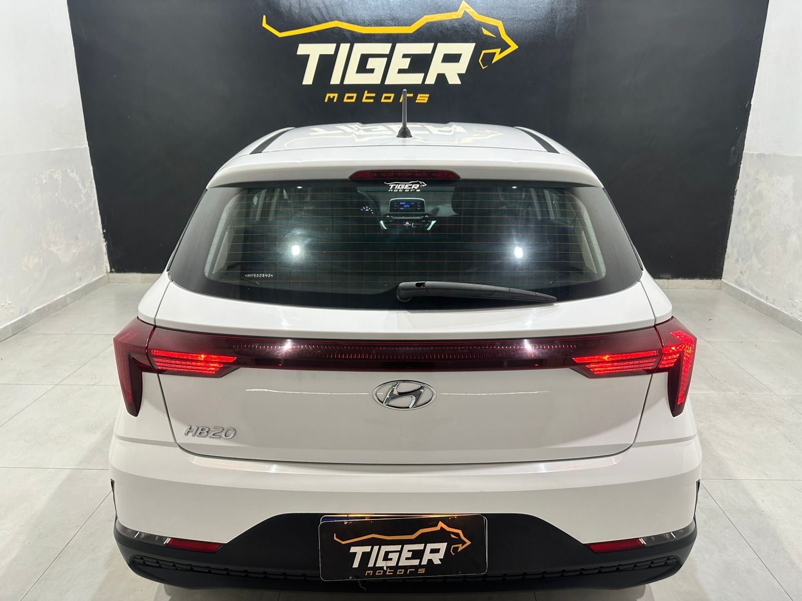 WhatsApp Image 2026-04-22 at 15.52.44 (2)